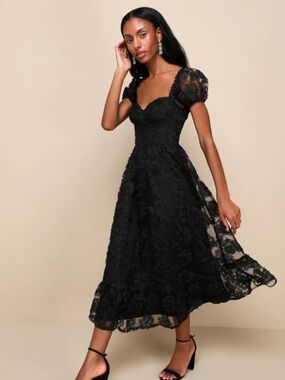 Lulus Women’s Black Lace Puff Sleeve Dress